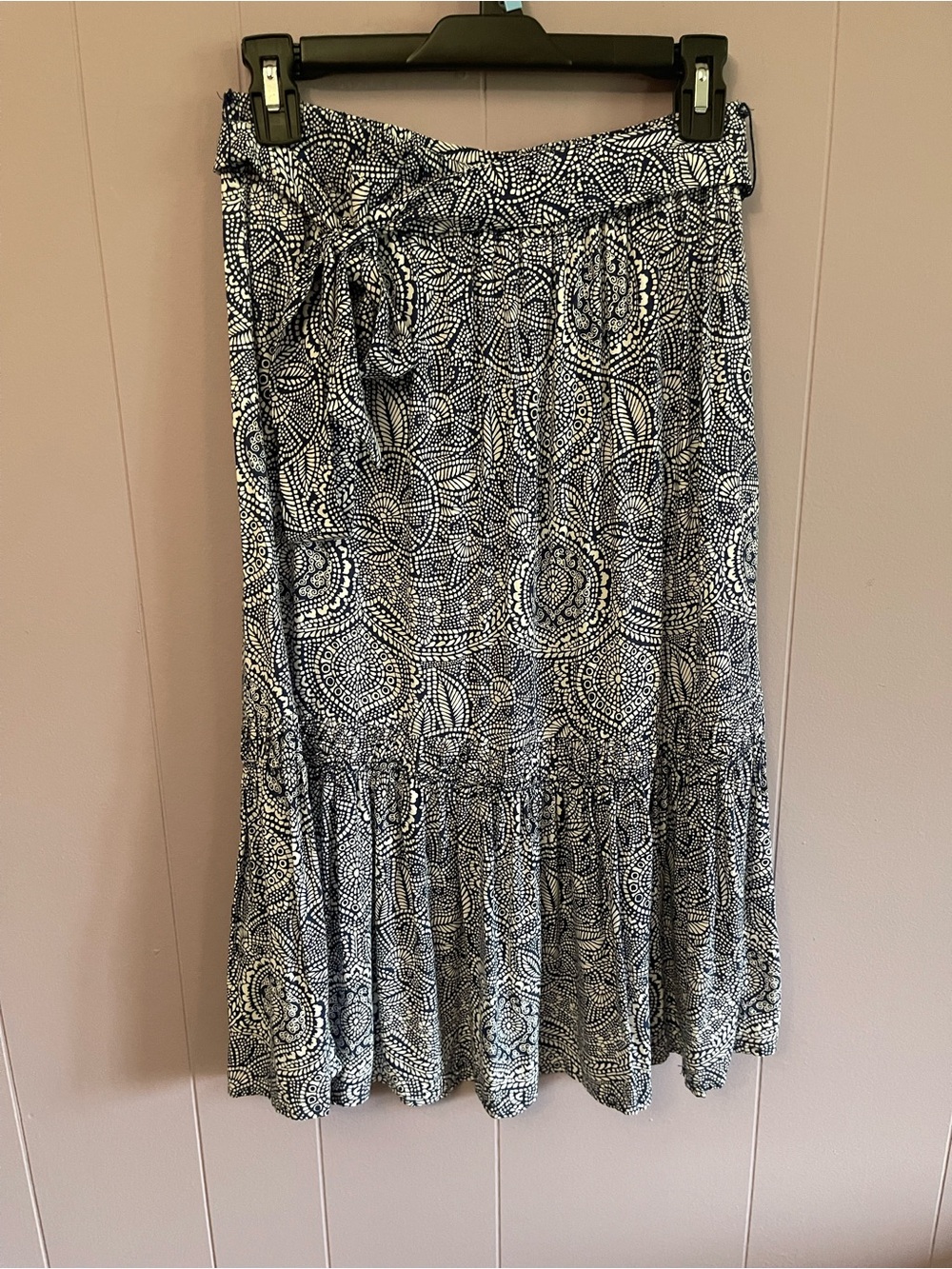 Talbots Navy and White Printed Tiered Midi Skirt